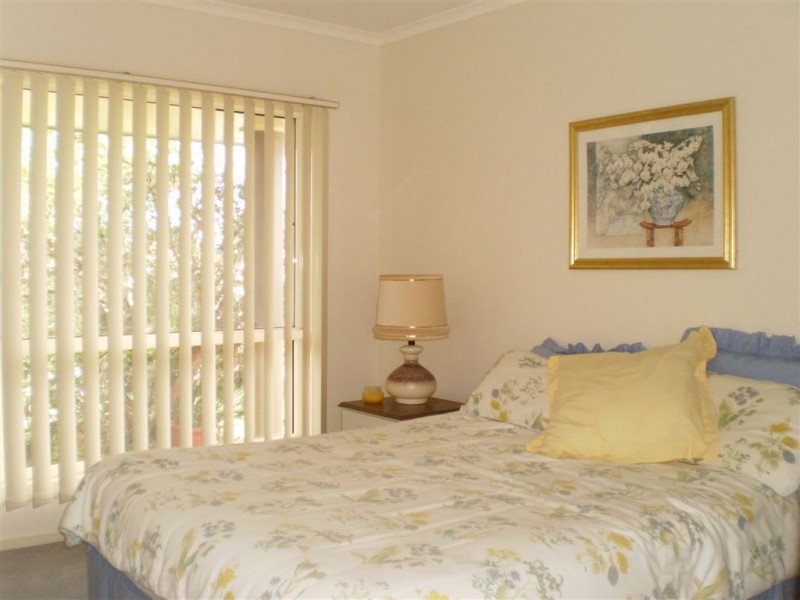 28 Ardel Place, Sandstone Point QLD 4511