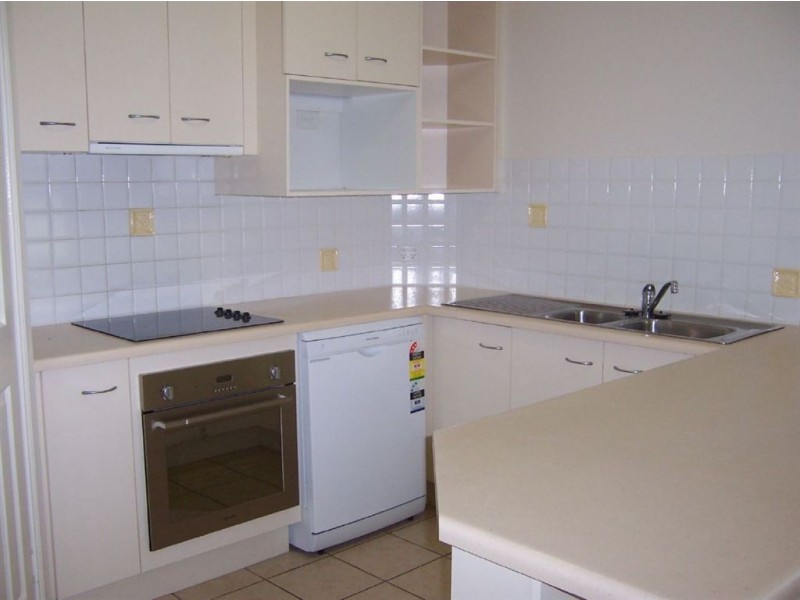 Sandstone Point QLD 4511