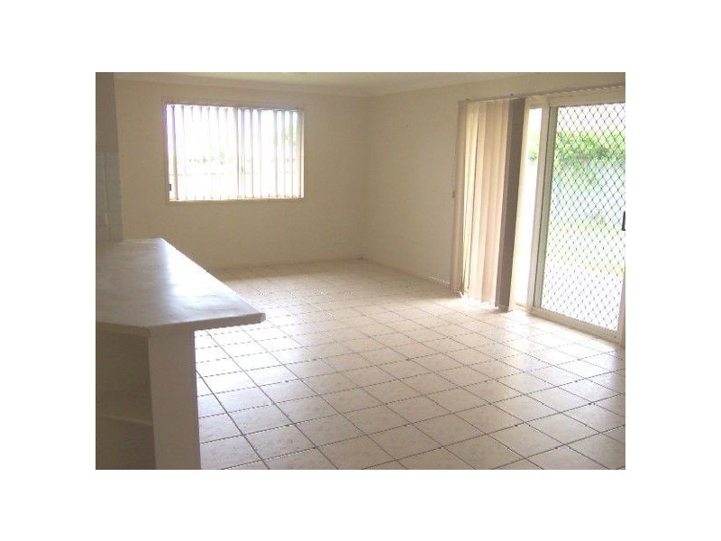 Sandstone Point QLD 4511