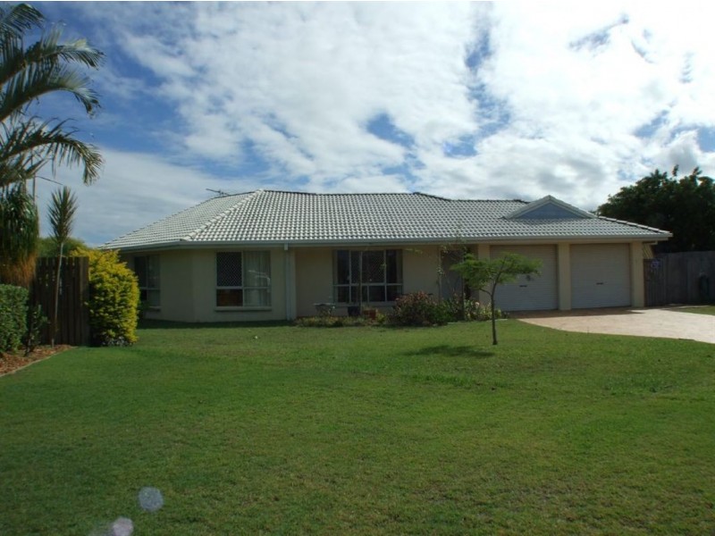41 Dianthus Street, Banksia Beach QLD 4507