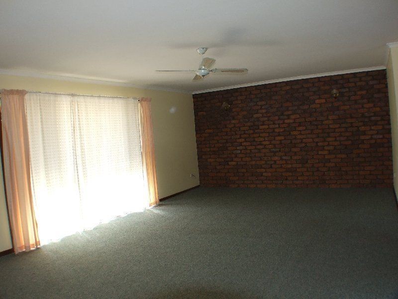 2/16 Frederick Street, Banksia Beach QLD 4507