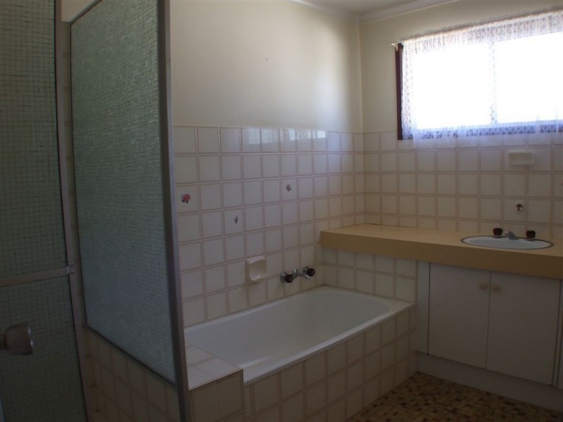 2/16 Frederick Street, Banksia Beach QLD 4507