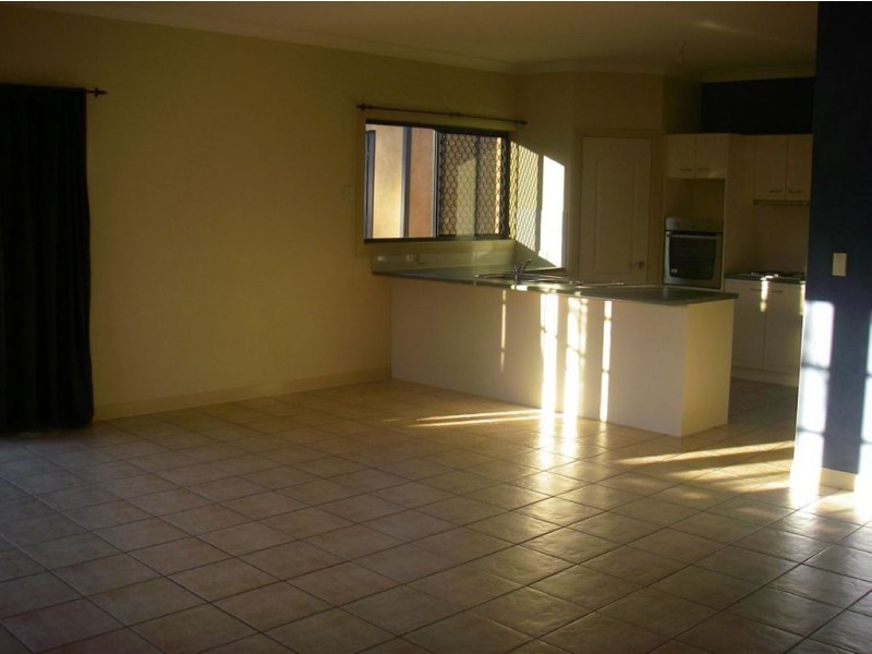 Sandstone Point QLD 4511