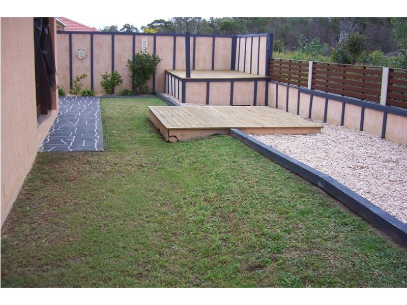 Sandstone Point QLD 4511