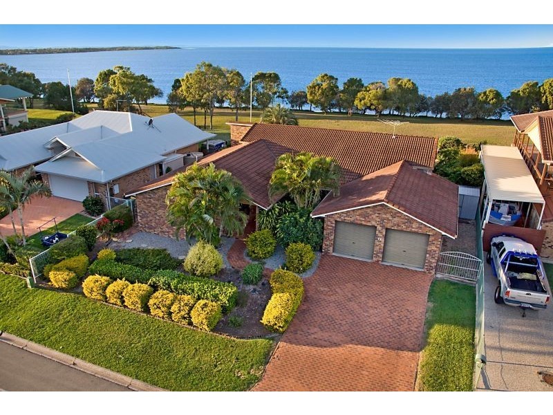 Sandstone Point QLD 4511