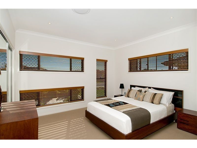 20 Sandheath Place, Ningi QLD 4511