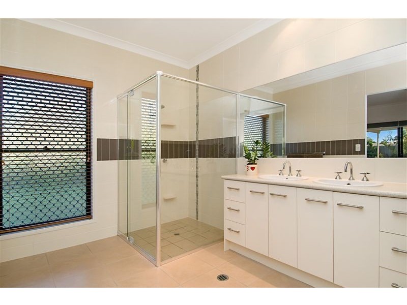 20 Sandheath Place, Ningi QLD 4511