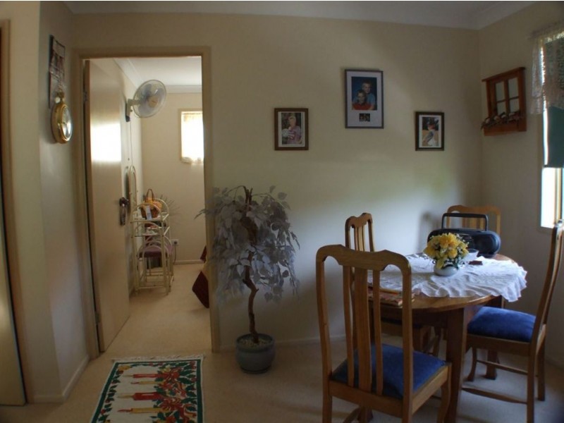 22 Lachlan Crescent, Sandstone Point QLD 4511