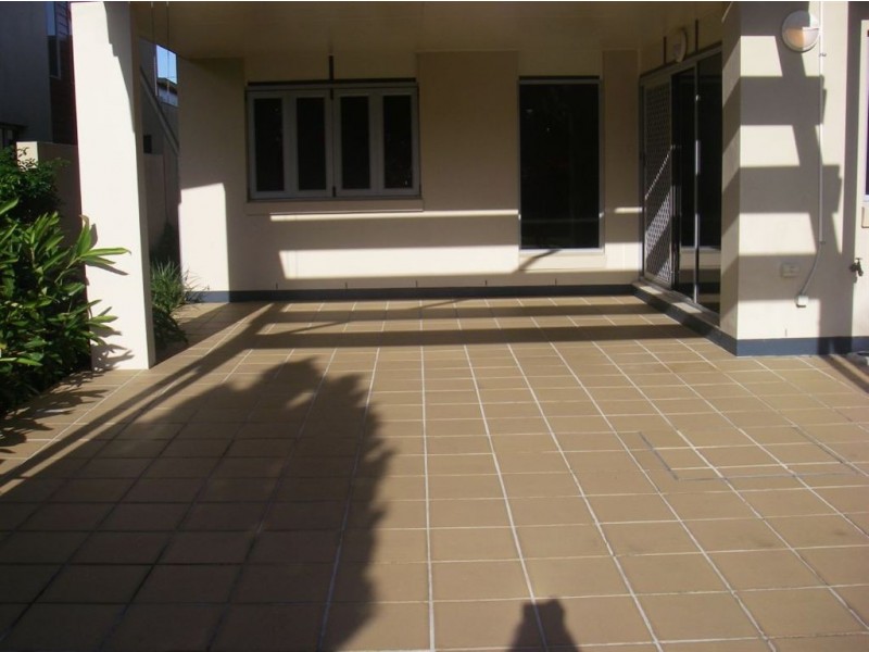 Sandstone Point QLD 4511