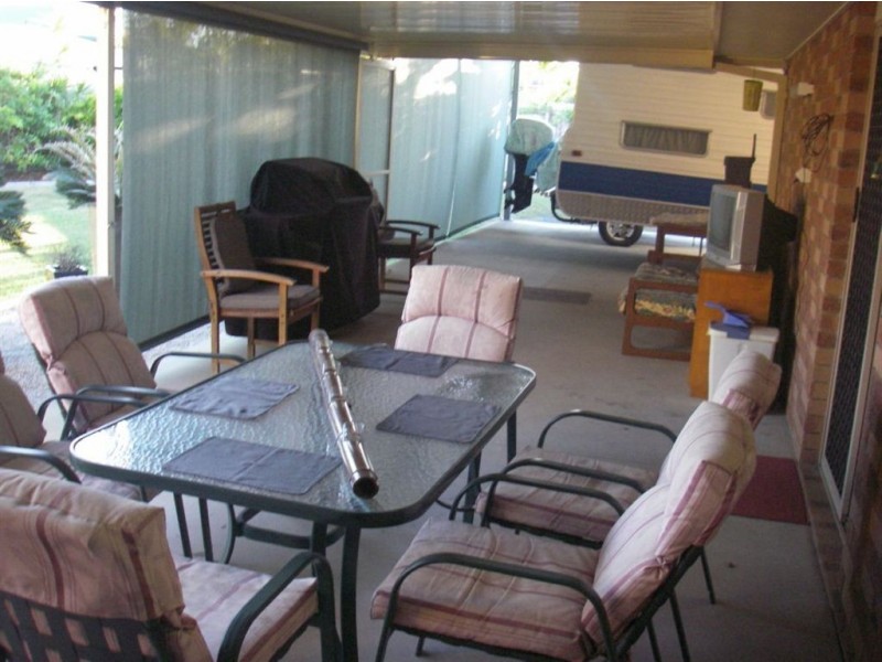 Sandstone Point QLD 4511