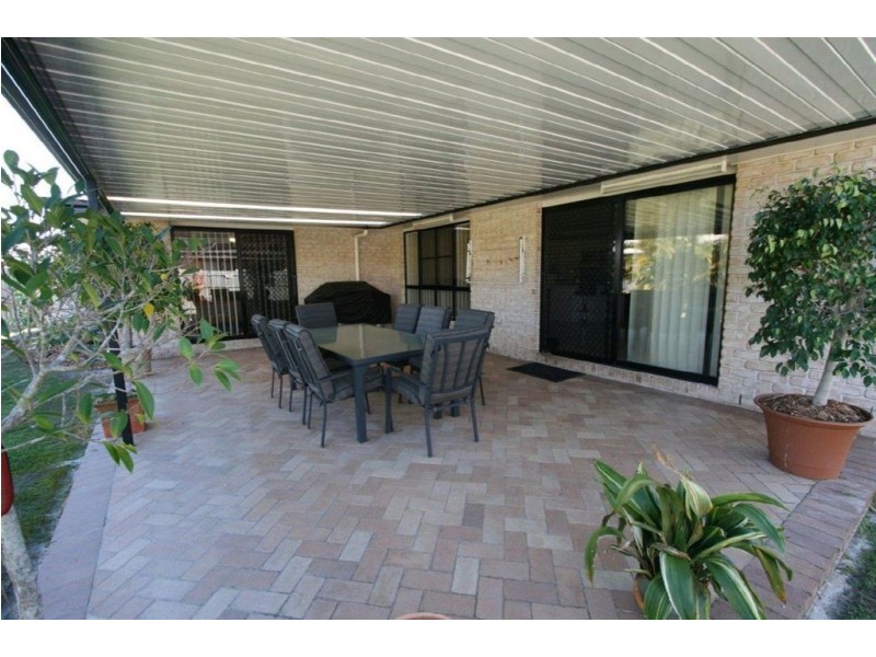 Sandstone Point QLD 4511