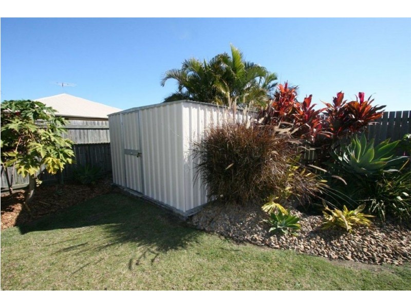 Sandstone Point QLD 4511