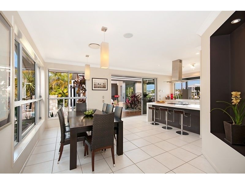 60 Raptor Parade, Bribie Island QLD 4507