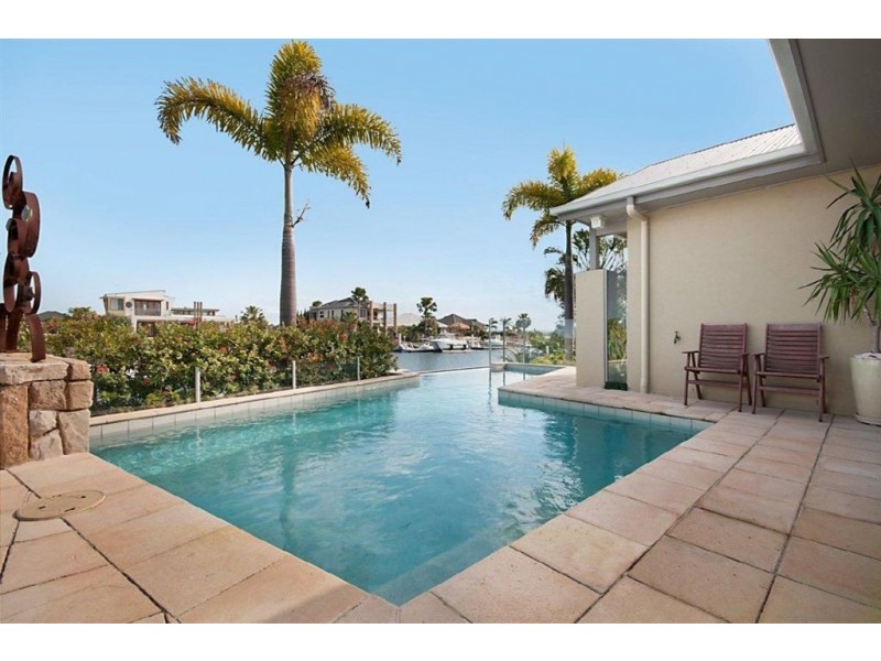 60 Raptor Parade, Bribie Island QLD 4507