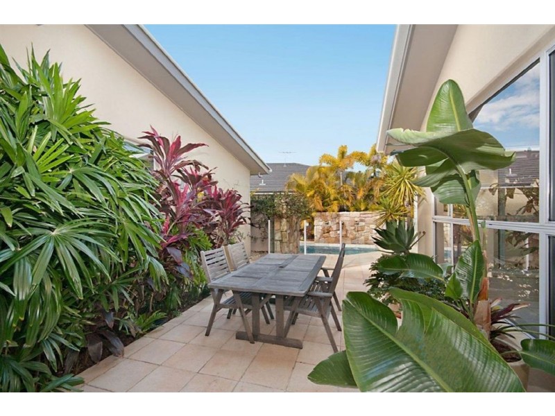 60 Raptor Parade, Bribie Island QLD 4507