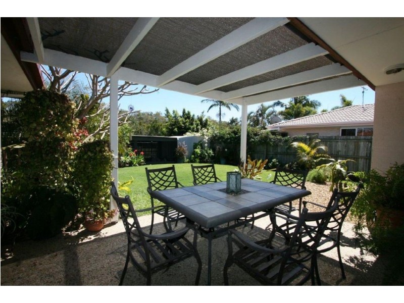 40 Perch Cct, Sandstone Point QLD 4511