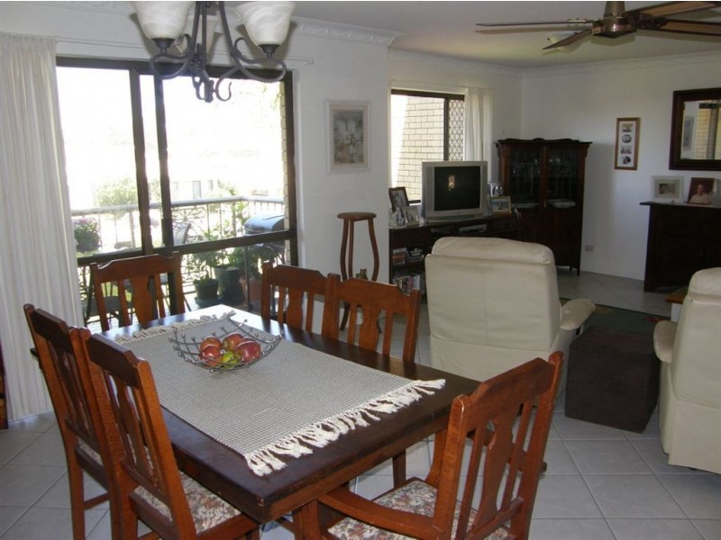 2/6 Marbrin Close, Bellara QLD 4507