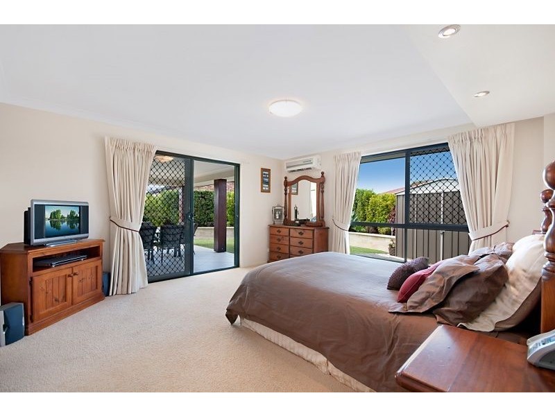 Sandstone Point QLD 4511