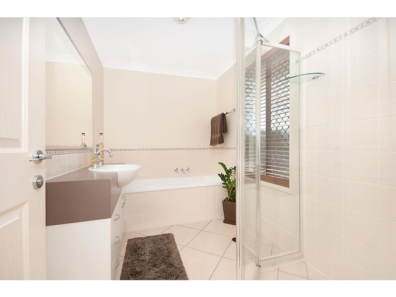 Sandstone Point QLD 4511