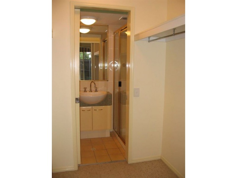 1/5 Links Court, Woorim QLD 4507