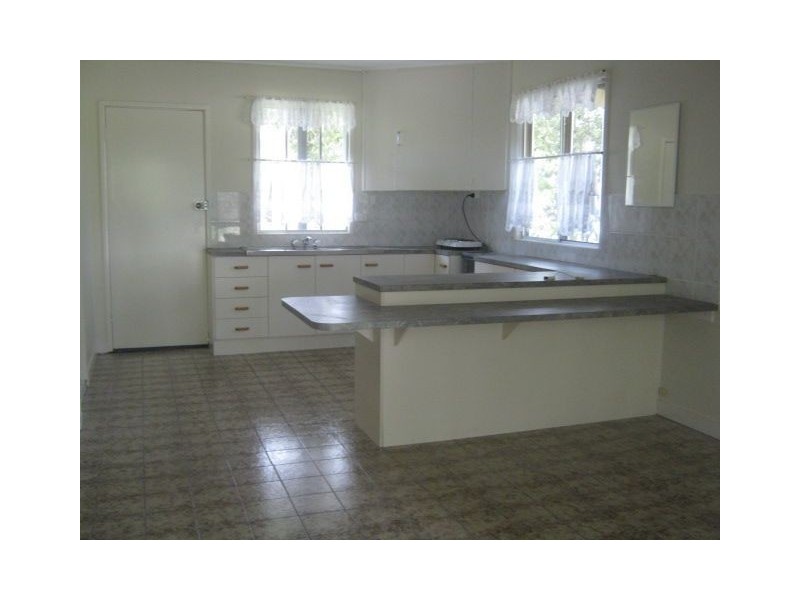 23 Penguin Street, Bongaree QLD 4507