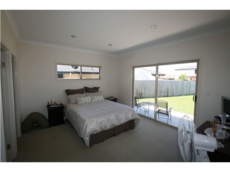 Sandstone Point QLD 4511