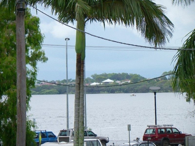 2/35 Queen Street, Bongaree QLD 4507