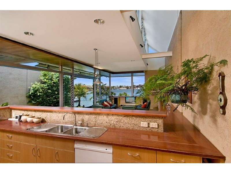 19 Norrland Cres, Banksia Beach QLD 4507