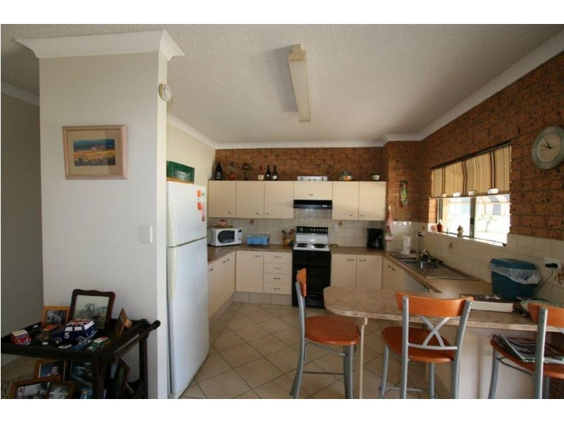2/27 Solander, Banksia Beach QLD 4507