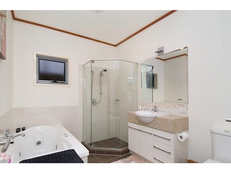 Sandstone Point QLD 4511