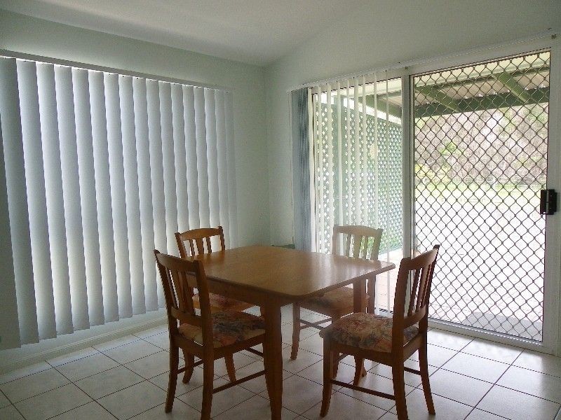 304 Meditteranean Dr, Bongaree QLD 4507