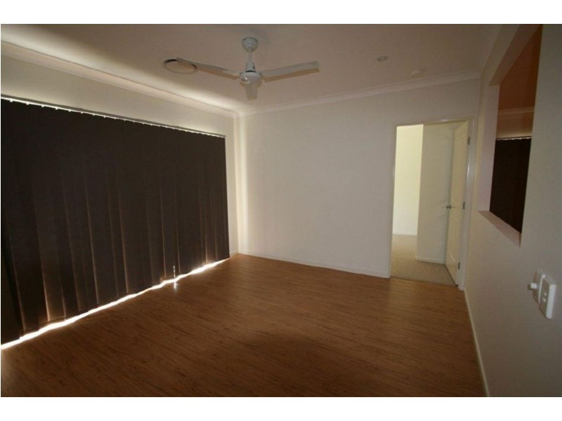 58 Wrenaus Way, Ningi QLD 4511