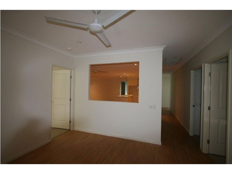 58 Wrenaus Way, Ningi QLD 4511