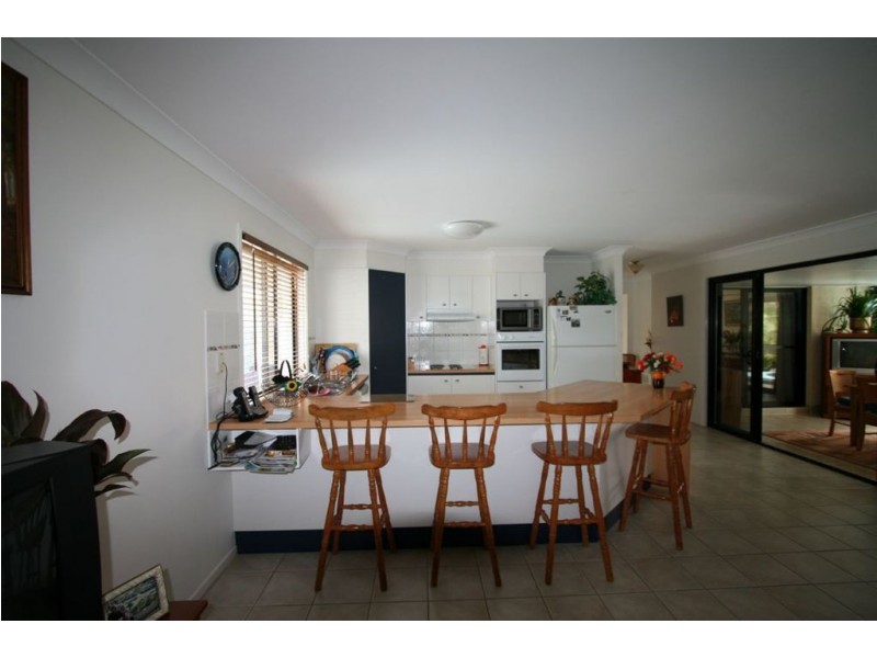 5 Albatross Court, Banksia Beach QLD 4507