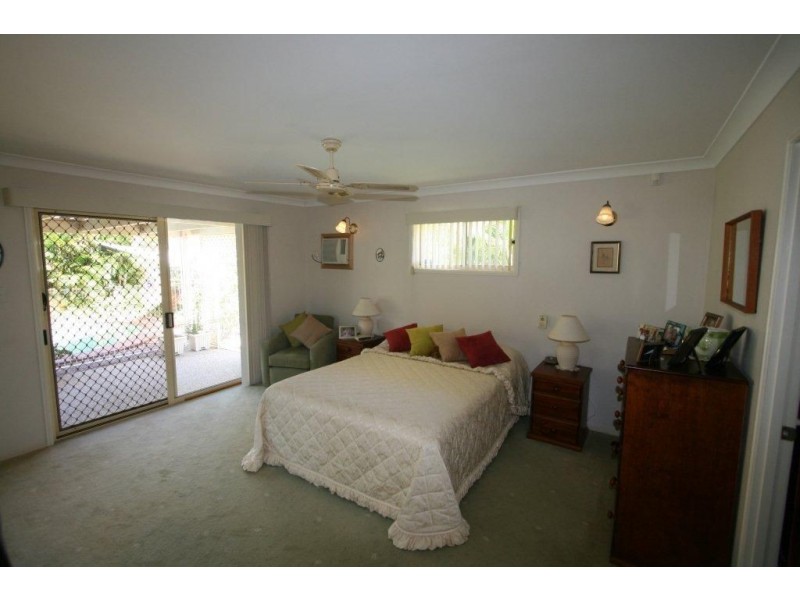 Sandstone Point QLD 4511