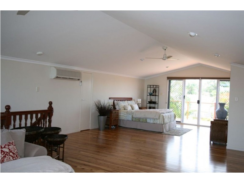 63 Cosmos Avenue, Banksia Beach QLD 4507