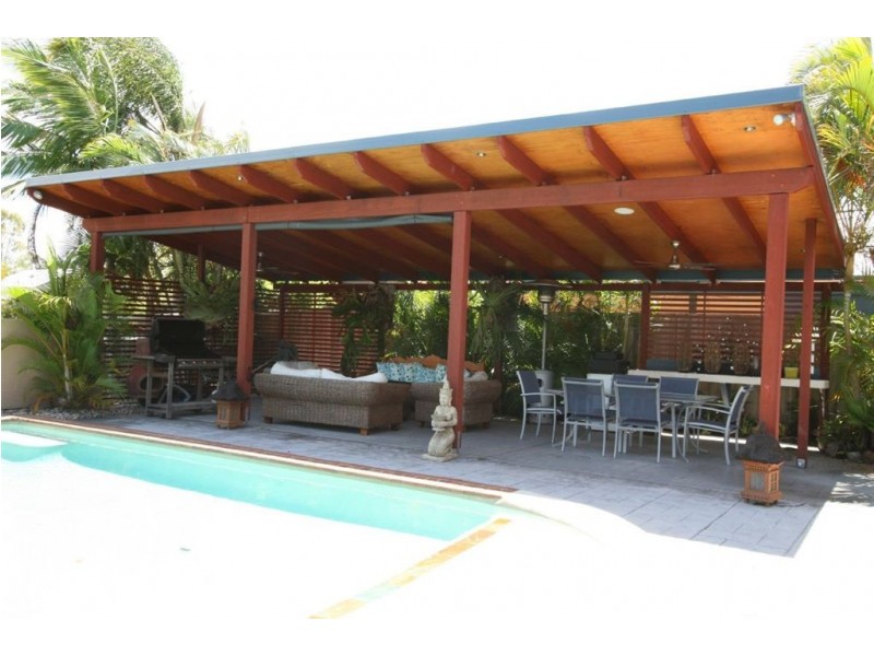63 Cosmos Avenue, Banksia Beach QLD 4507