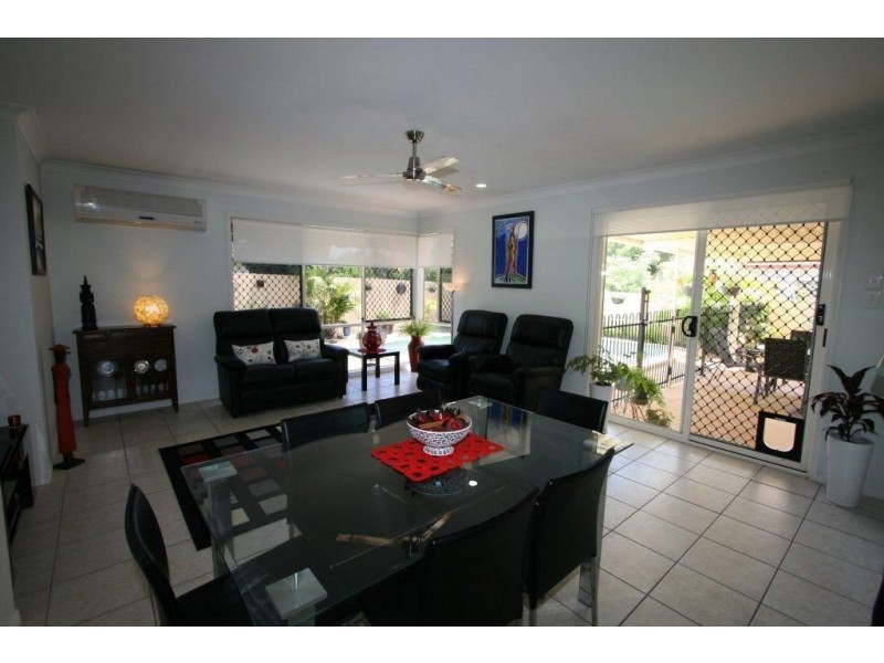 Sandstone Point QLD 4511