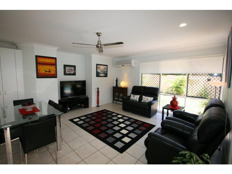 Sandstone Point QLD 4511