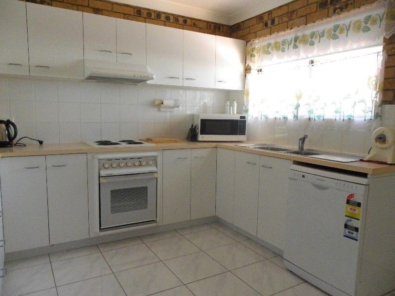 8/81 Sylvan Beach, Bellara QLD 4507