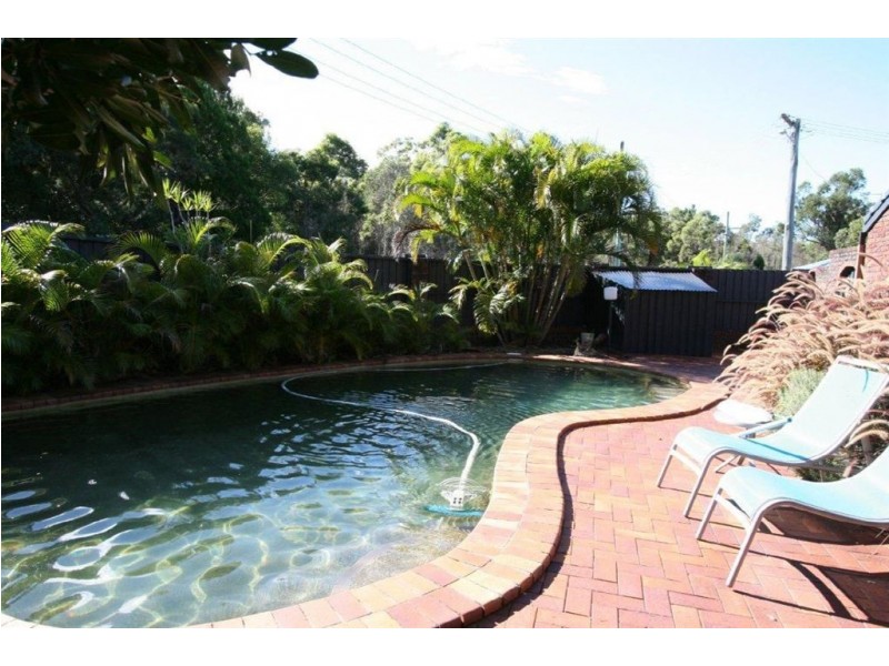 2 Watson Street, Bongaree QLD 4507