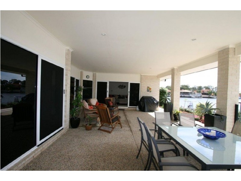 15 Alstonia Ct, Bongaree QLD 4507