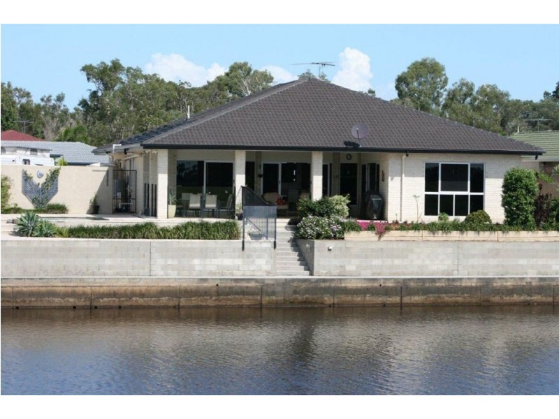 15 Alstonia Ct, Bongaree QLD 4507