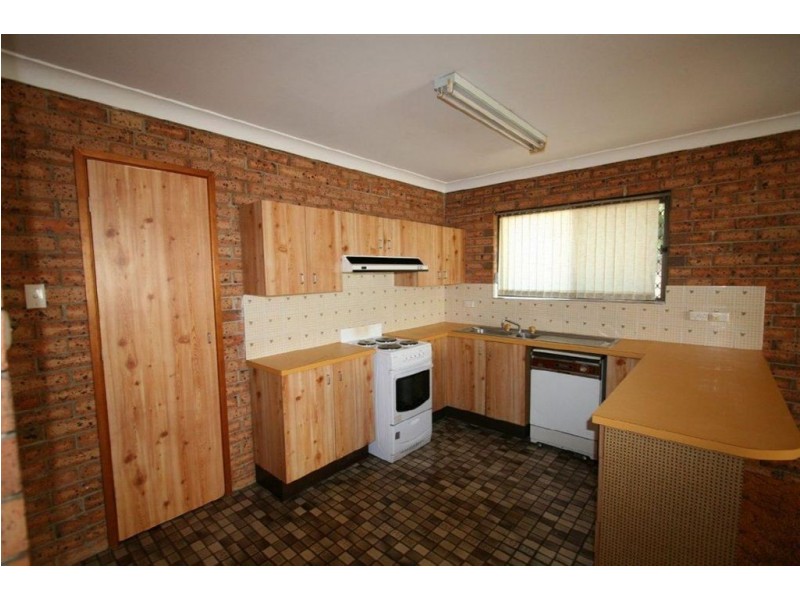 2/106 Boyd Street, Woorim QLD 4507