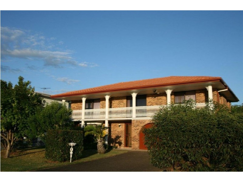69 Solander Esp, Banksia Beach QLD 4507