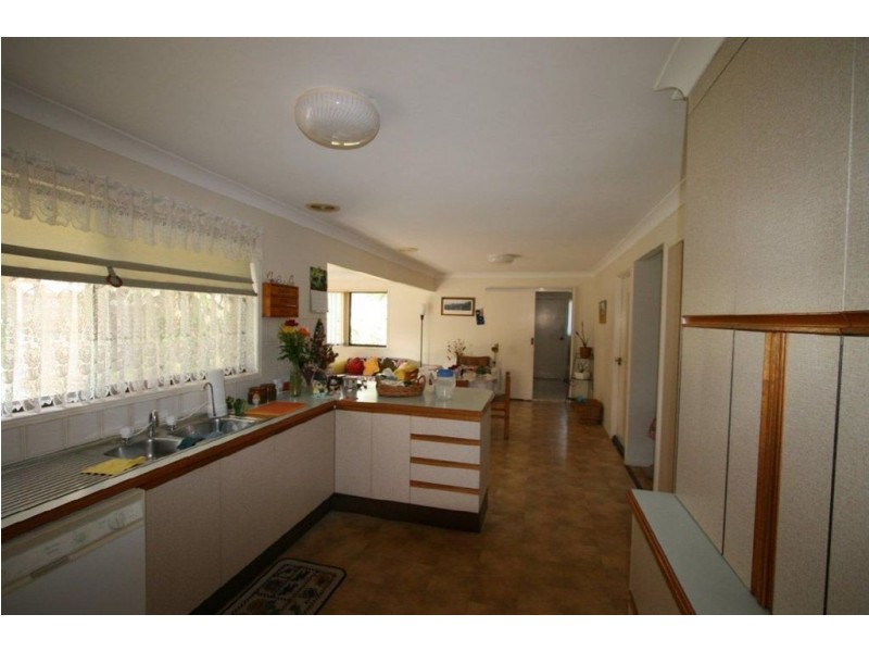 69 Solander Esp, Banksia Beach QLD 4507