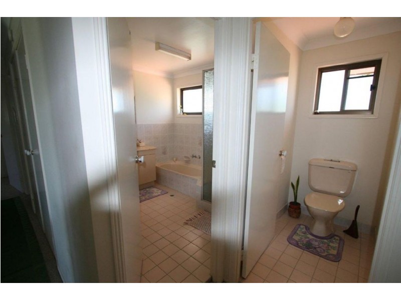 69 Solander Esp, Banksia Beach QLD 4507