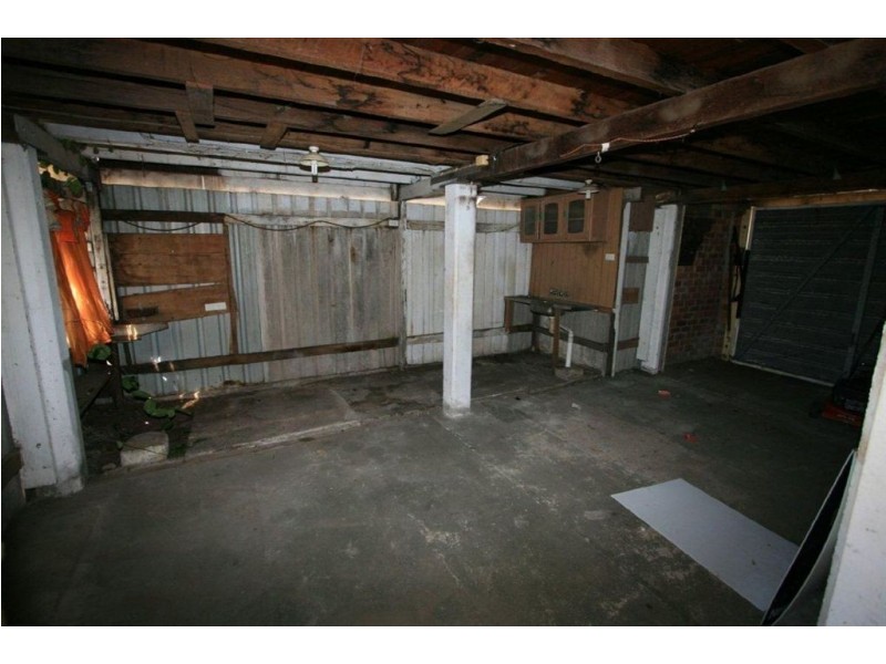 27 Gidya Avenue, Bongaree QLD 4507