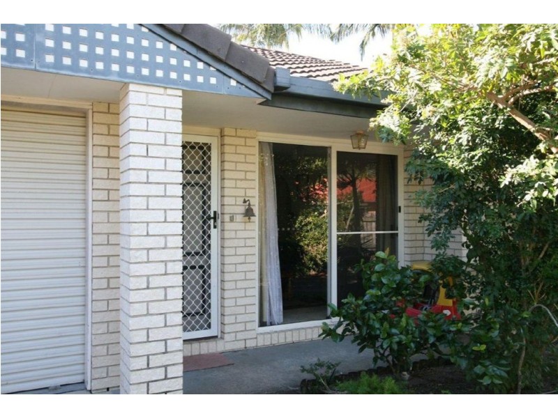 2/6 Skiff Court, Banksia Beach QLD 4507