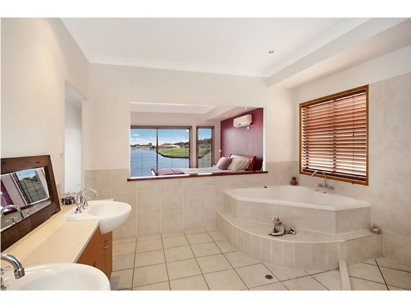 21 Protea Drive, Bongaree QLD 4507